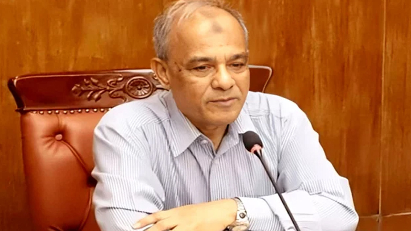 নির্বাচনের আগে সব অস্ত্র উদ্ধারের আশ্বাস স্বরাষ্ট্র উপদেষ্টার